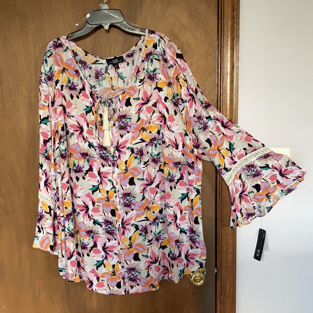 AGB floral print bell sleeve top boho tassel tie at neckline keyhole 3X - Picture 14 of 17